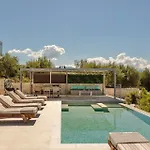 Vila Azamara By Vintage Travel *
